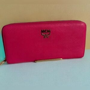 MCM Hot Pink Leather Wallet w Gold‎ Emblem Barbiecore Feminine Lux Statement